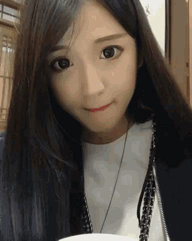 cutie gifs|cute girl gif.